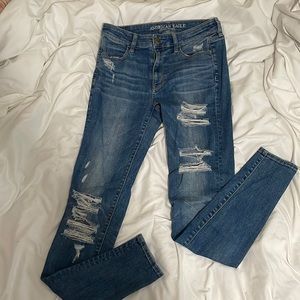 American eagle mid rise distressed skinny jeans